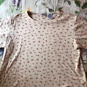 Vintage flower T-shirt